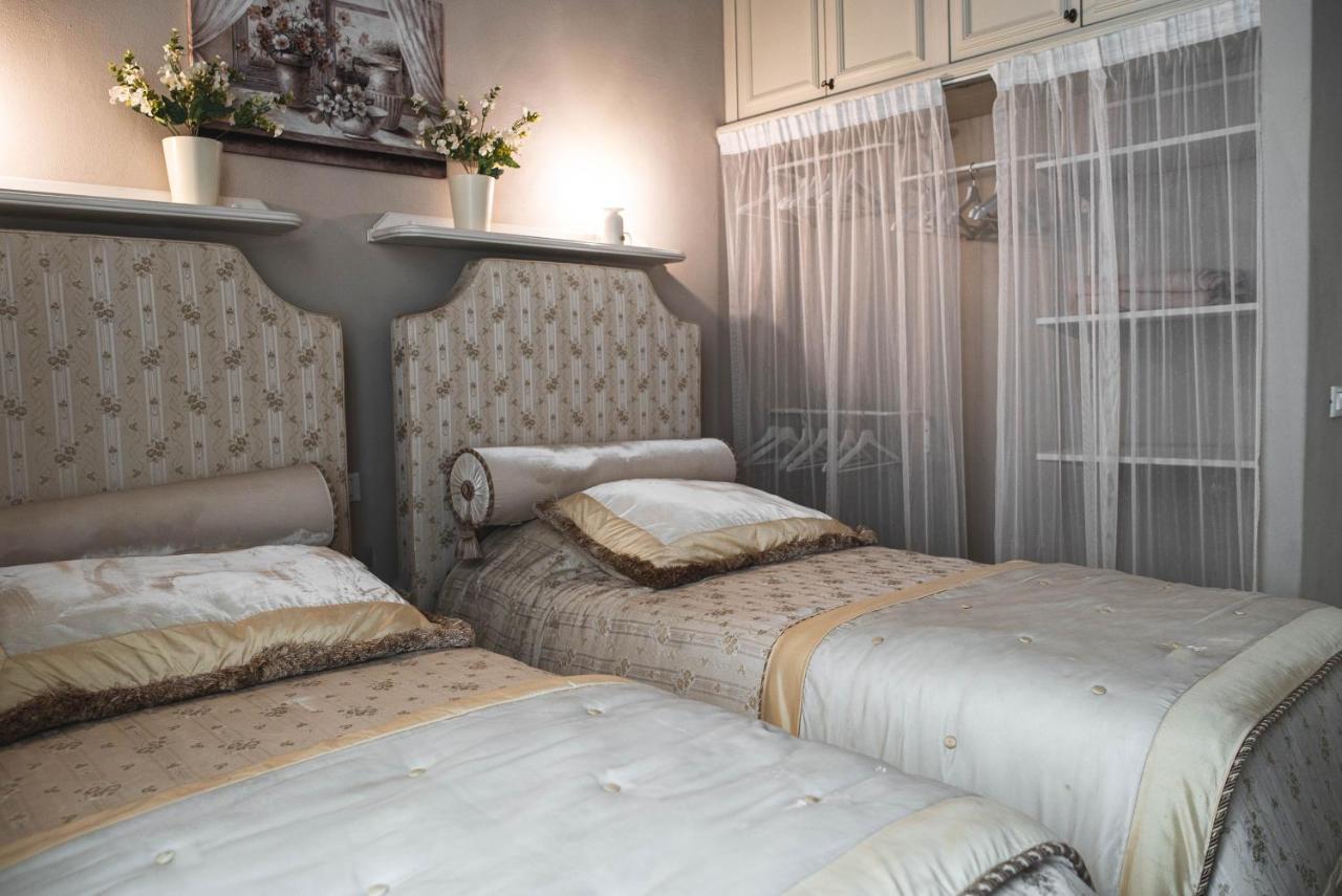 Belvedere Luxury Apartment, View On The Lucca Walls 외부 사진